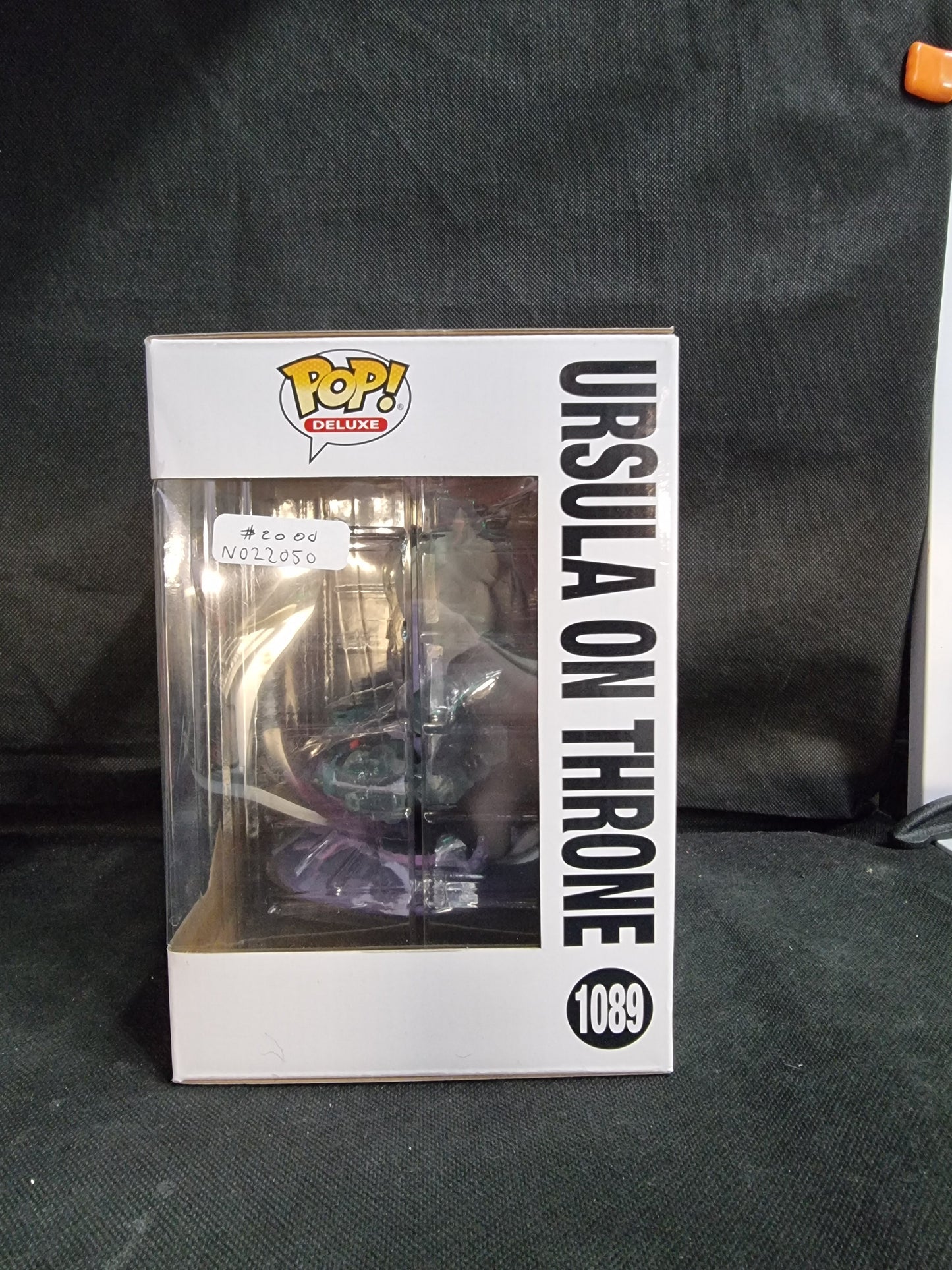 FUNKO DISNEY VILLAINS URSULA ON THRONE #1089 Captain Comics and Collectables Pty Ltd