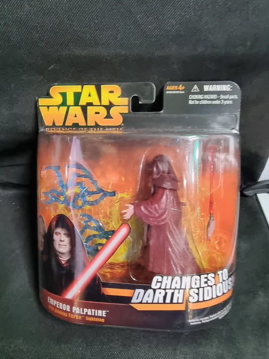 Star Wars Revenge of the Sith: Emperor Palpatine (with glowing Force lightning) Captain Comics and Collectables Pty Ltd
