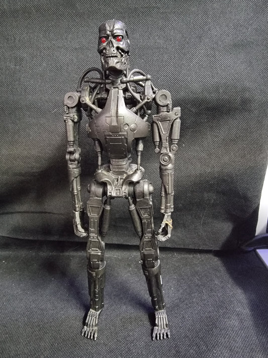 Terminator Salvation T-700 30cm Action Figure
