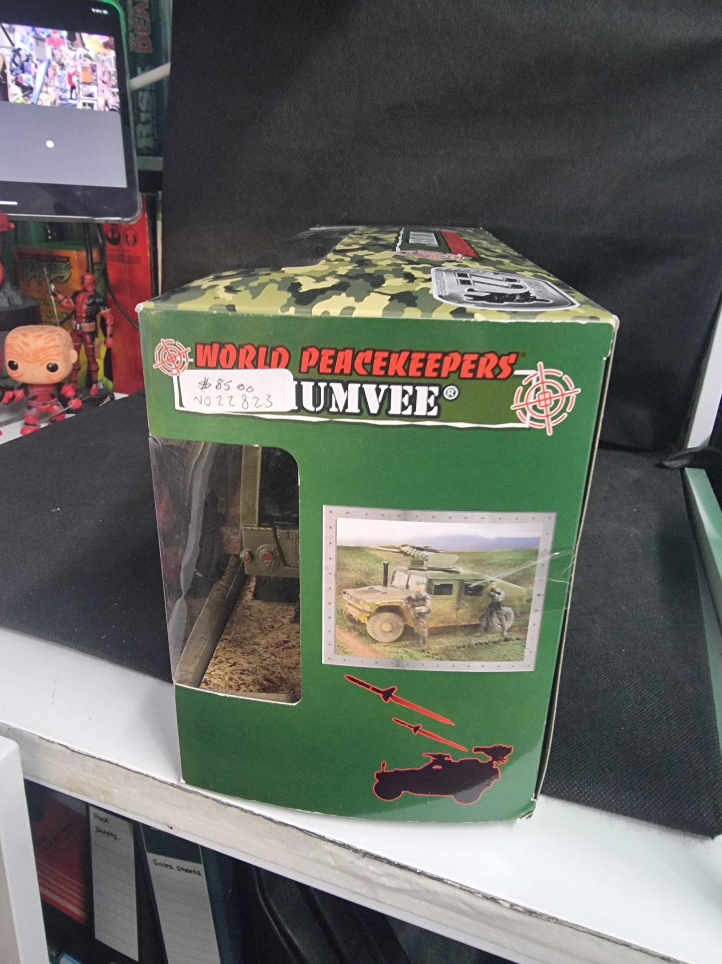 World Peacekeepers 1:18 Humvee Truck With Rooftop Captain Comics and Collectables Pty Ltd