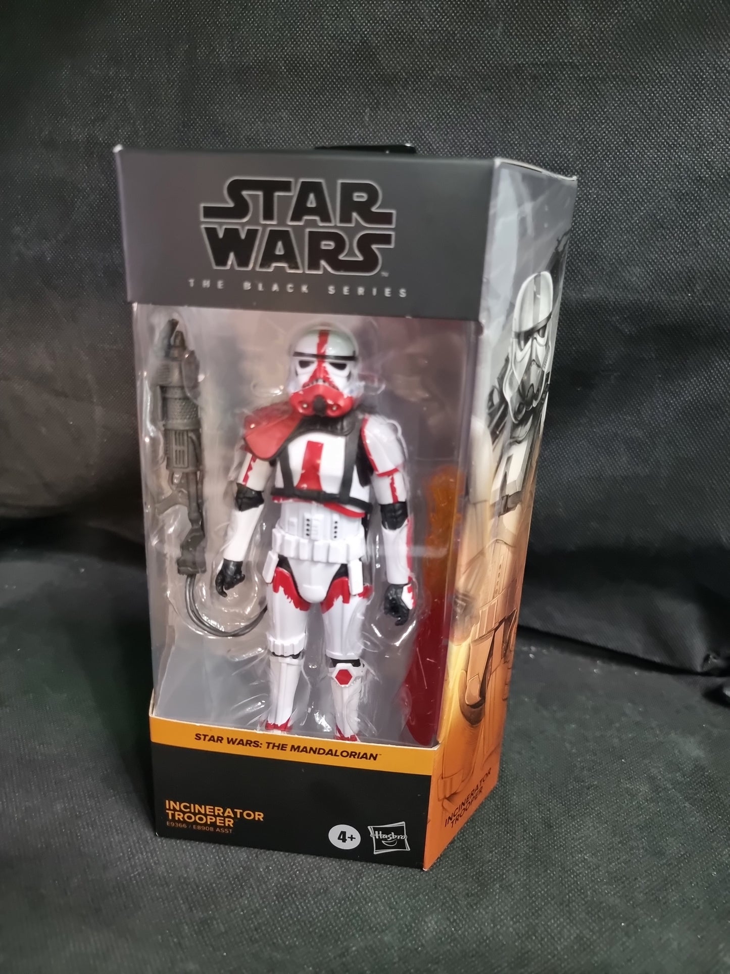 Star Wars The Black Series Incinerator Trooper 6 Inch Figure The Mandalorian