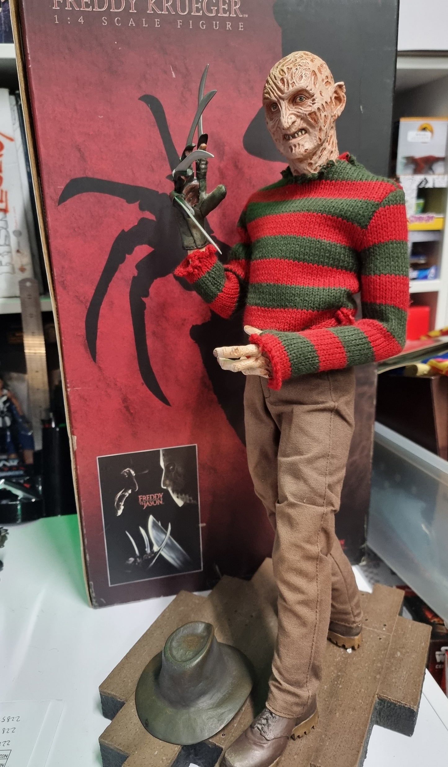 Sideshow Collectibles Freddy vs Jason 1:4 Scale Statue 0276/2000