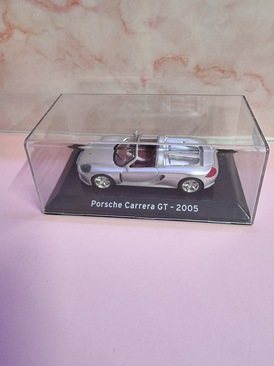 1/43 SCALE CLASSIC 2005 PORSCHE CARRERA GT SPORTS CAR DIECAST Captain Comics and Collectables Pty Ltd
