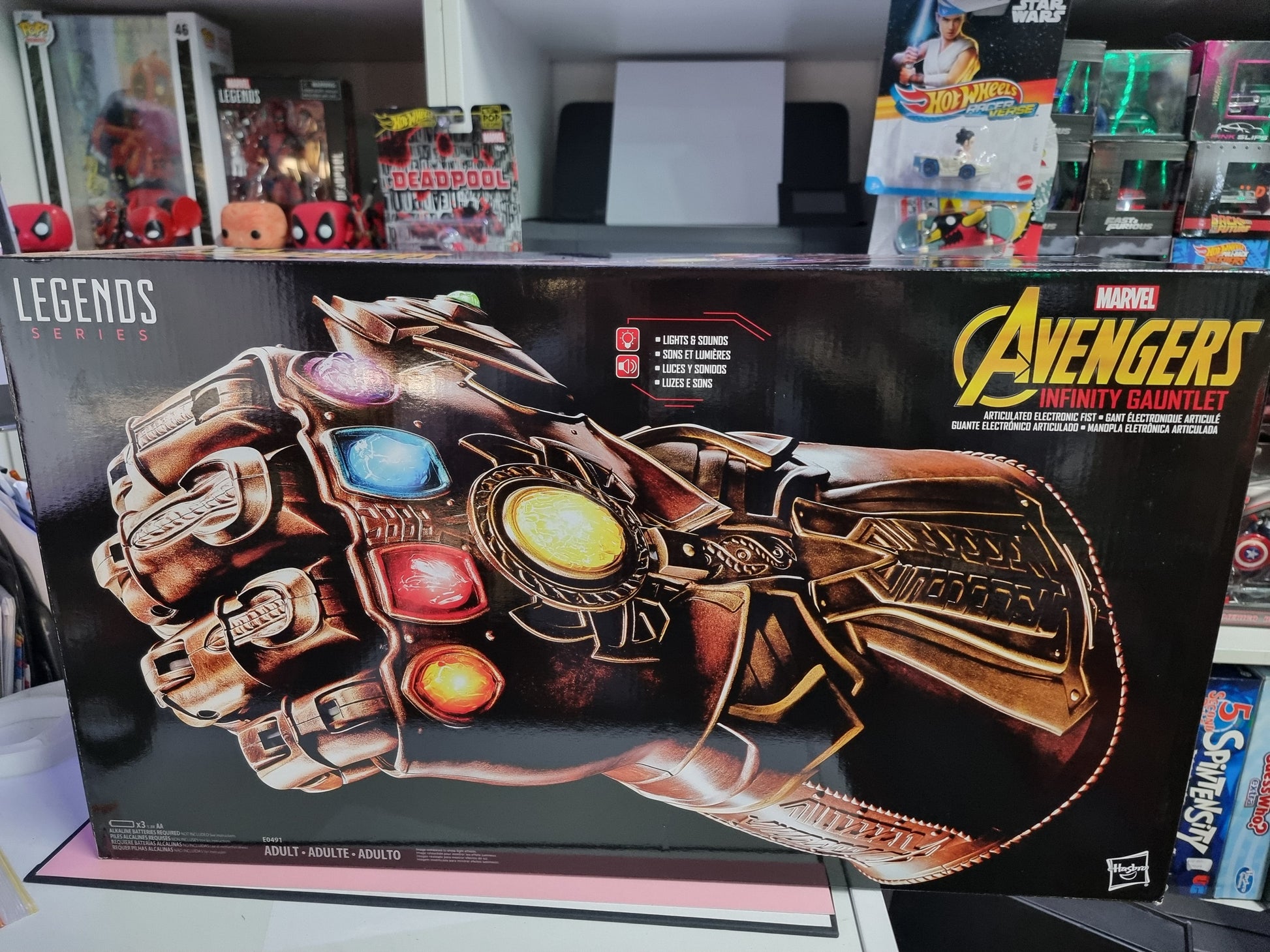 Marvel Legends Series Infinity Thanos Gauntlet Articulated Electronic Fist Captain Comics and Collectables Pty Ltd