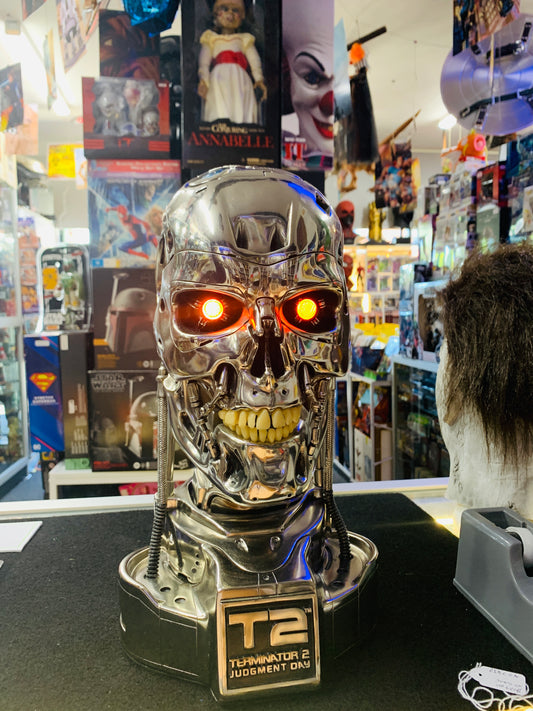 Life size Bust terminator 2 Hollywood collector gallery 2001 lights and sounds masterpiece
