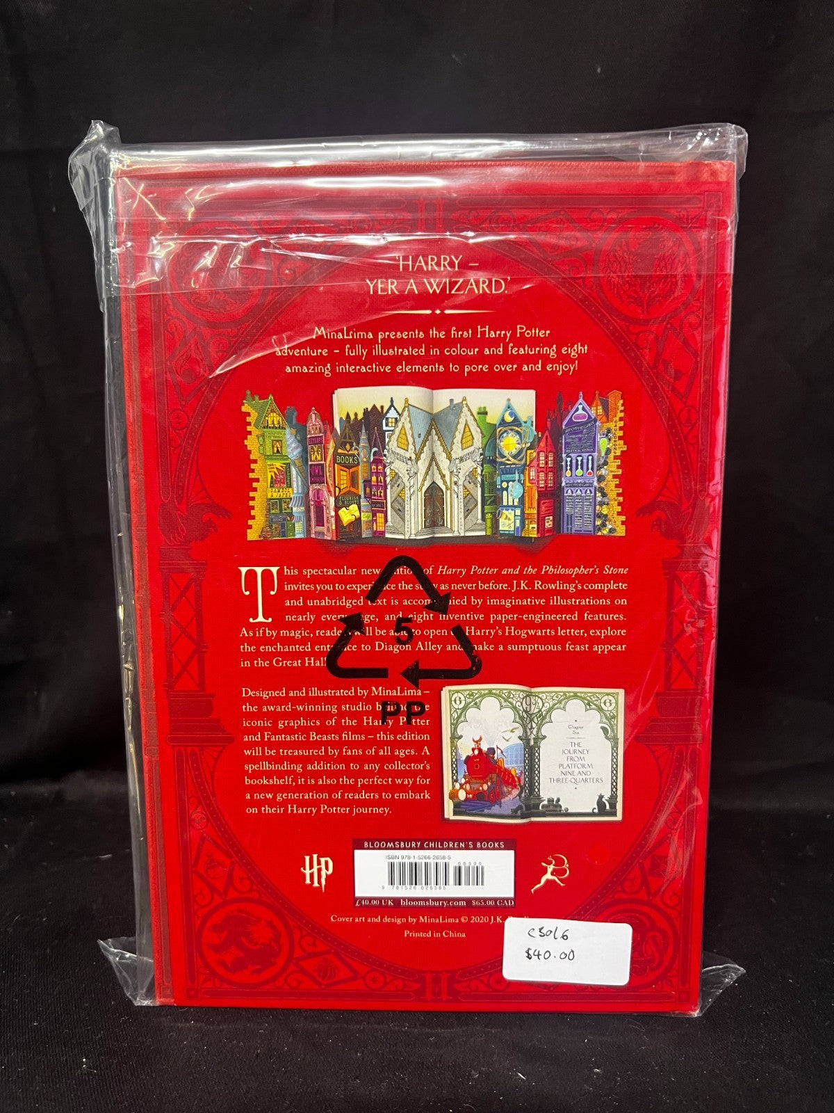 Harry Potter and the Philosophers Stone: MinaLima Edition: A sumptuously illustr