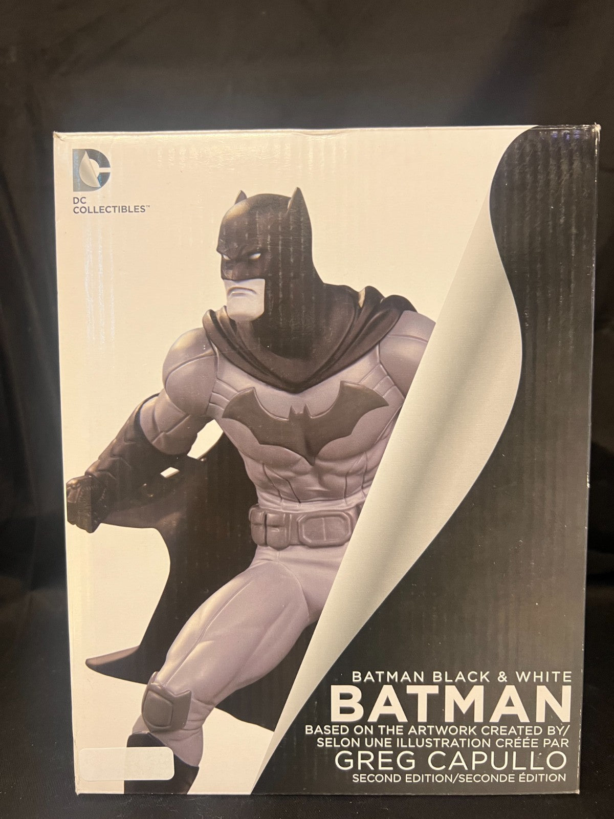 DC COLLECTIBLES BATMAN BLACK & WHITE STATUE GREG CAPULLO NEW 52 - SECOND EDITION