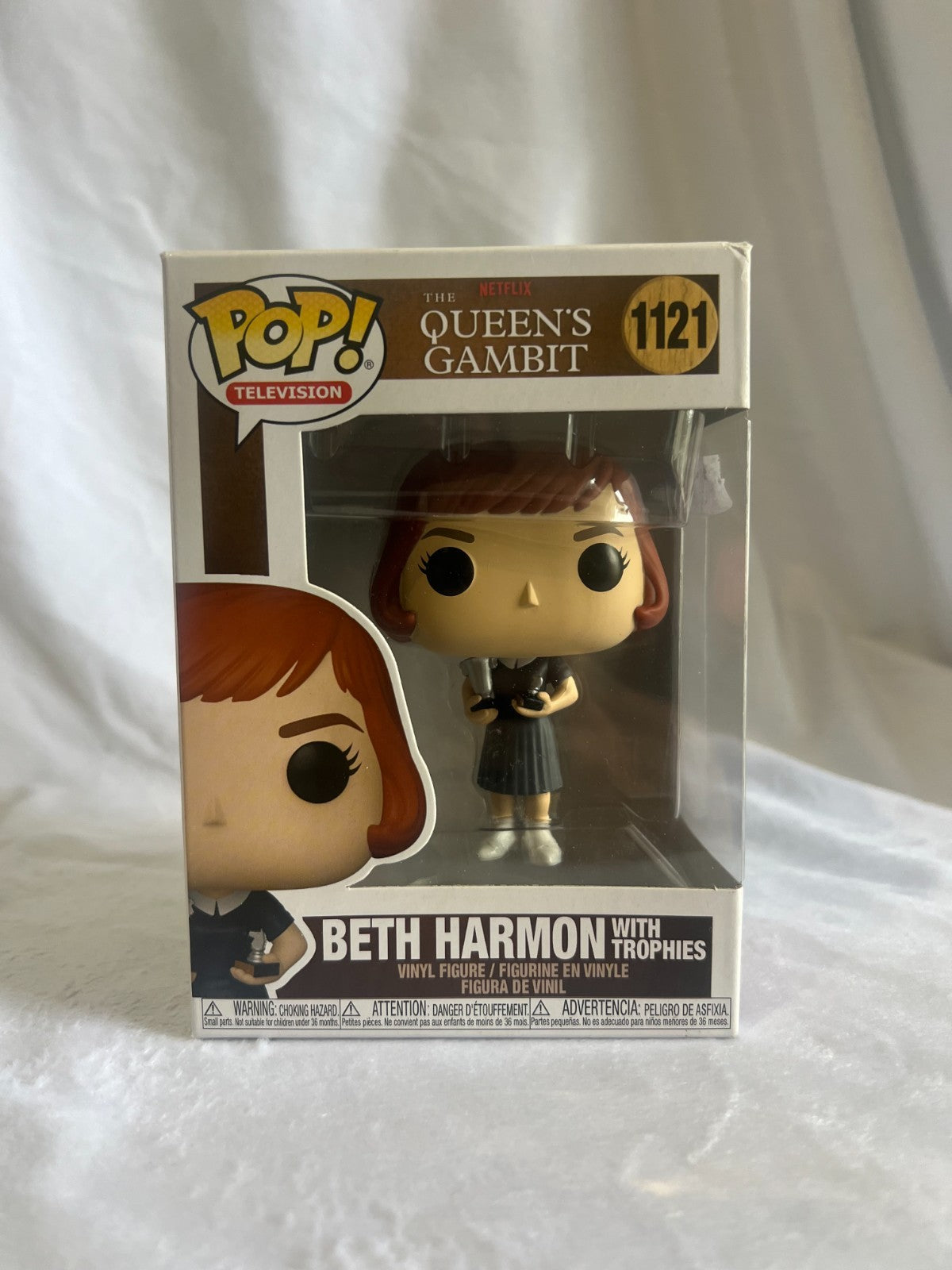 Queen's Gambit Beth Harmon + Trophies 1121 Funko Pop Vinyl New