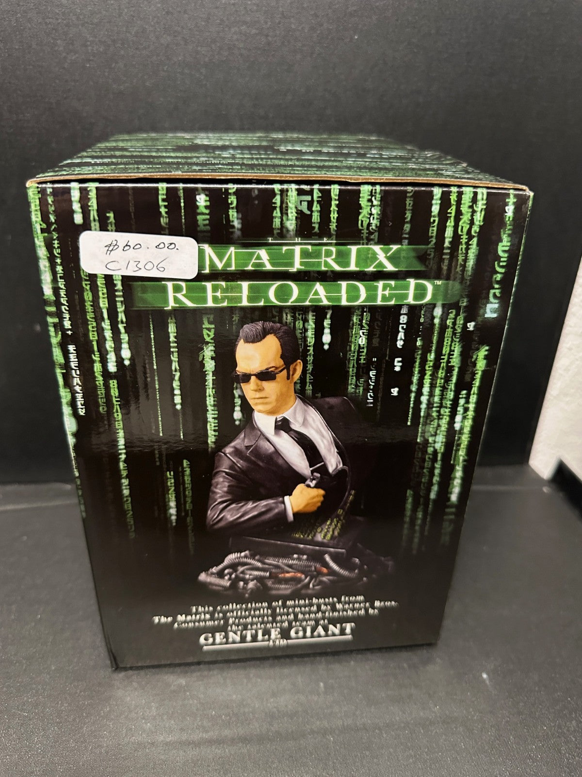 The Matrix Agent Smith 1/6 Scale Mini-Bust Statue