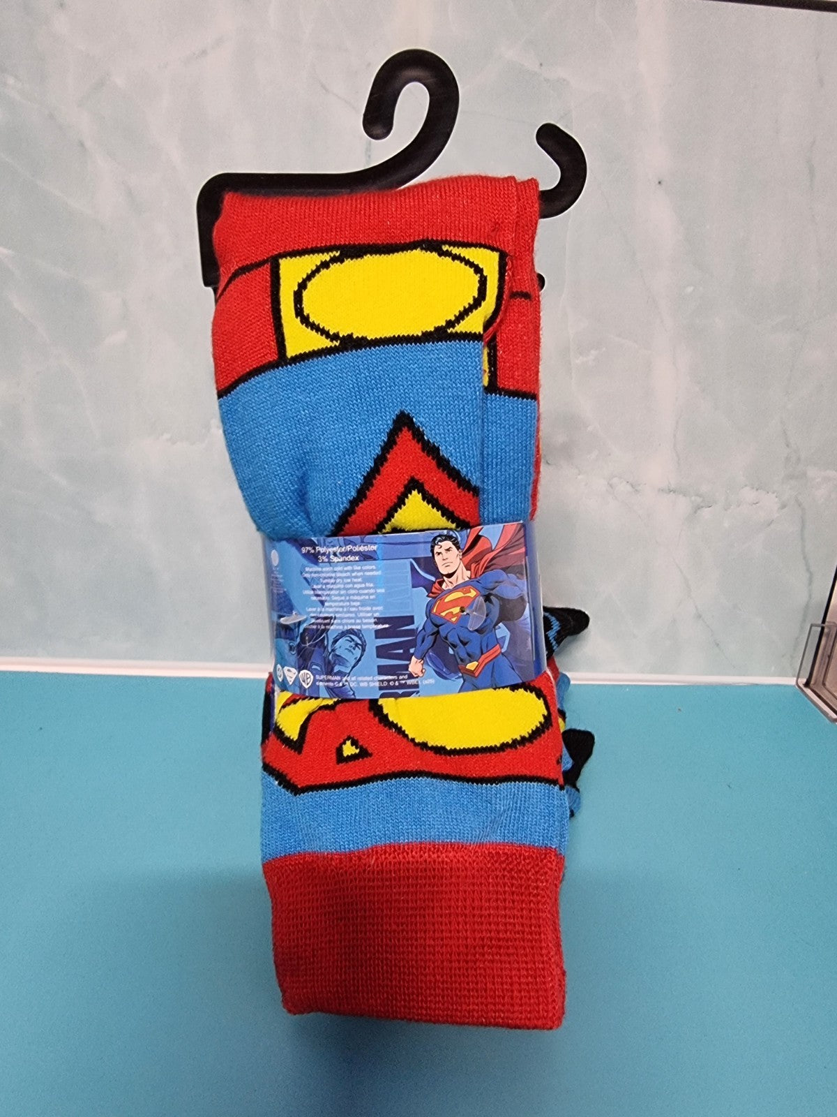 DC Comics - Superman - 6 Pairs of Crew Socks size 6-12
