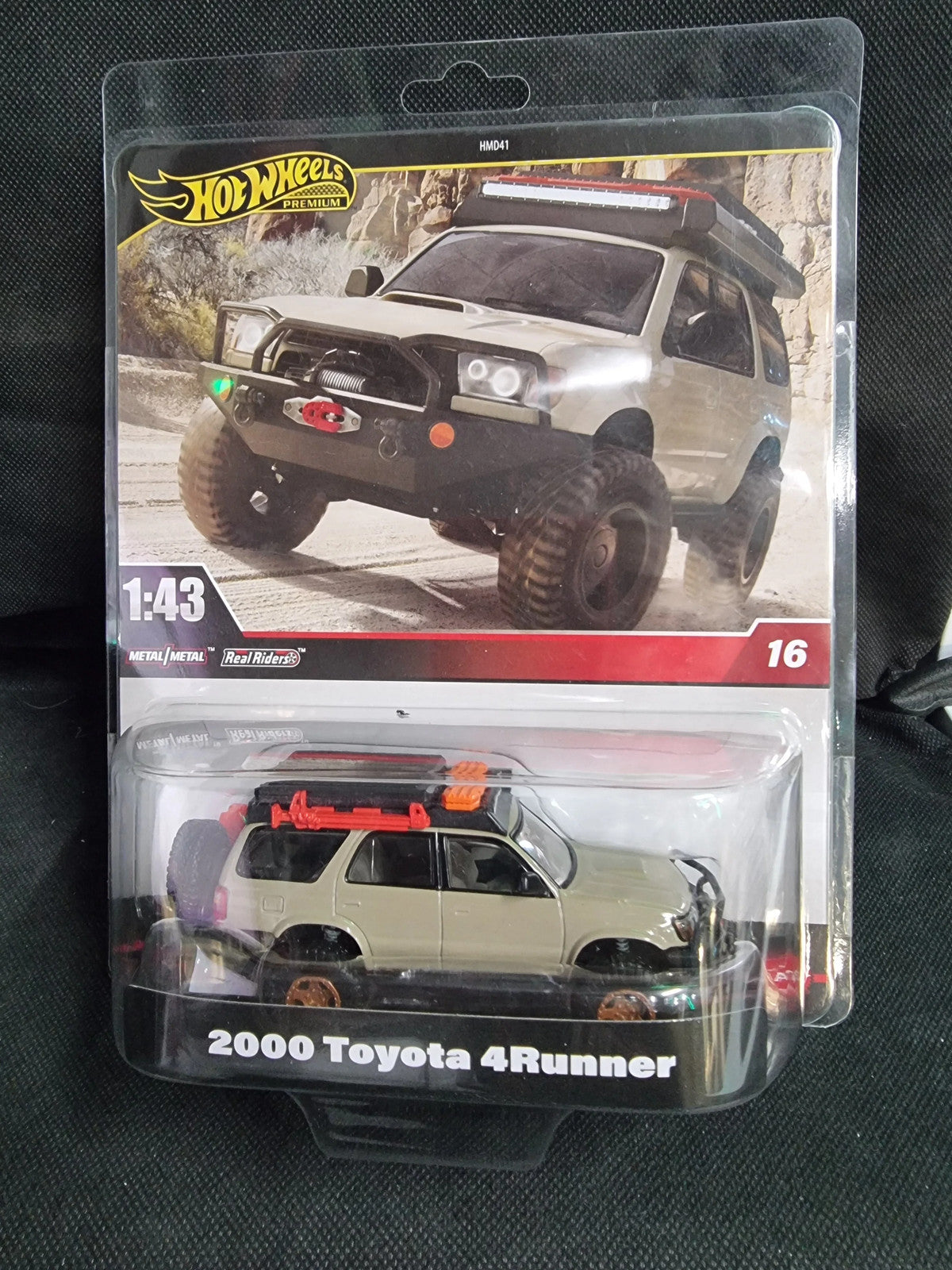 HOTWHEELS 2000 TOYOTA 4RUNNER 1:43