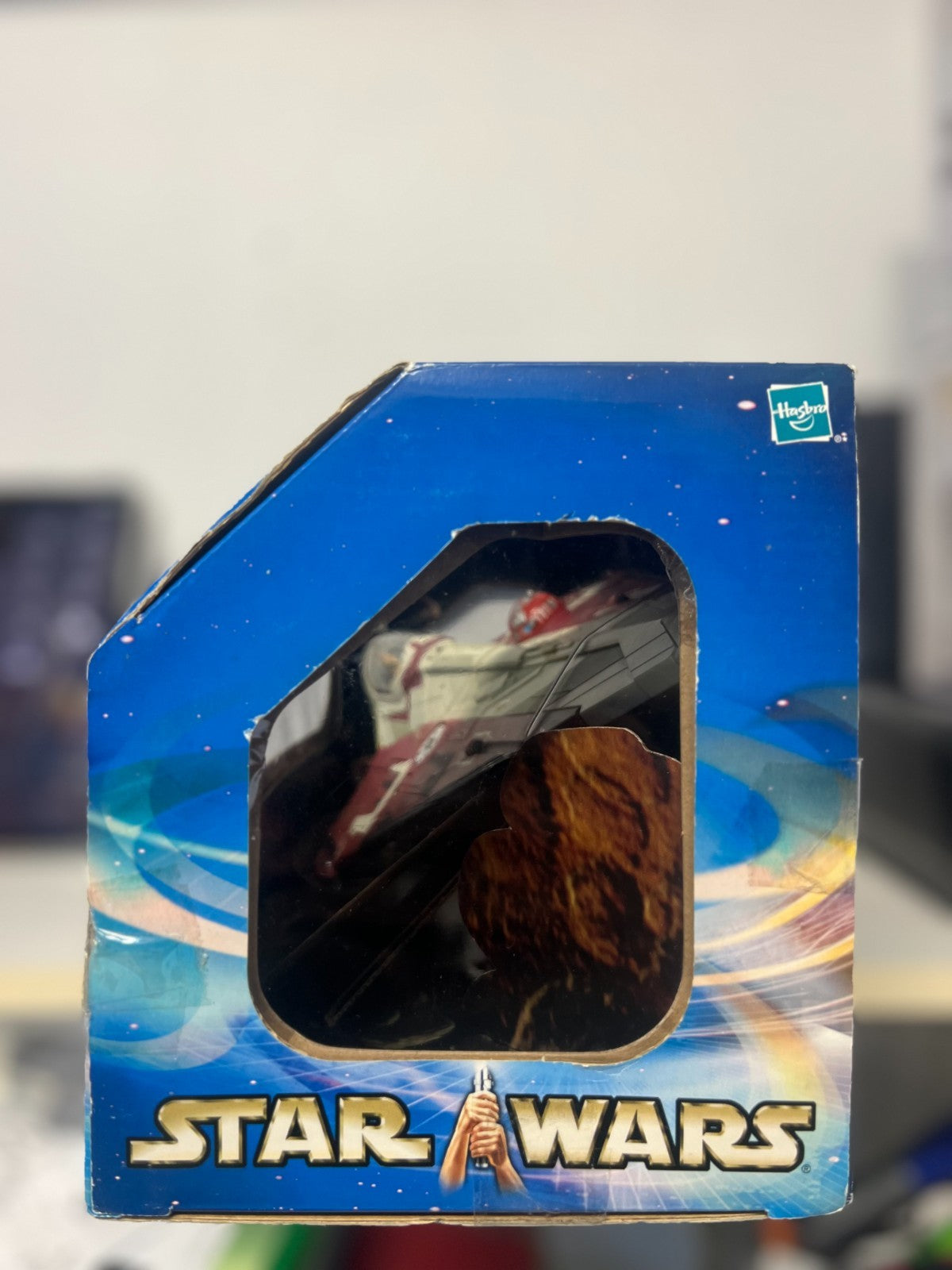 BRAND NEW Star Wars Obi-Wan Kenobi's Jedi Starfighter with Obi-Wan figure