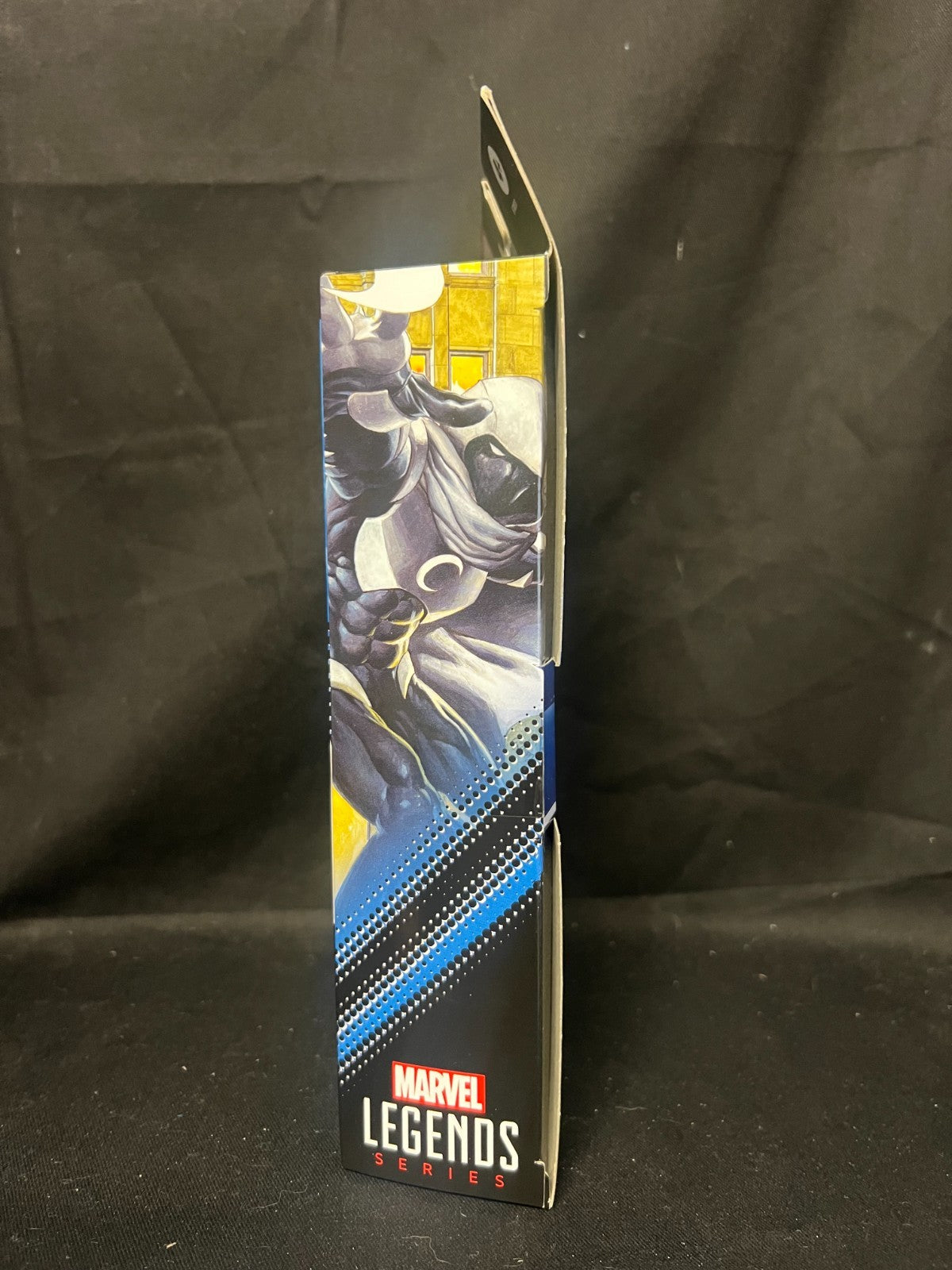Moon Knight - Moon Knight Marvel Legends 6” Scale Action Figure "New"