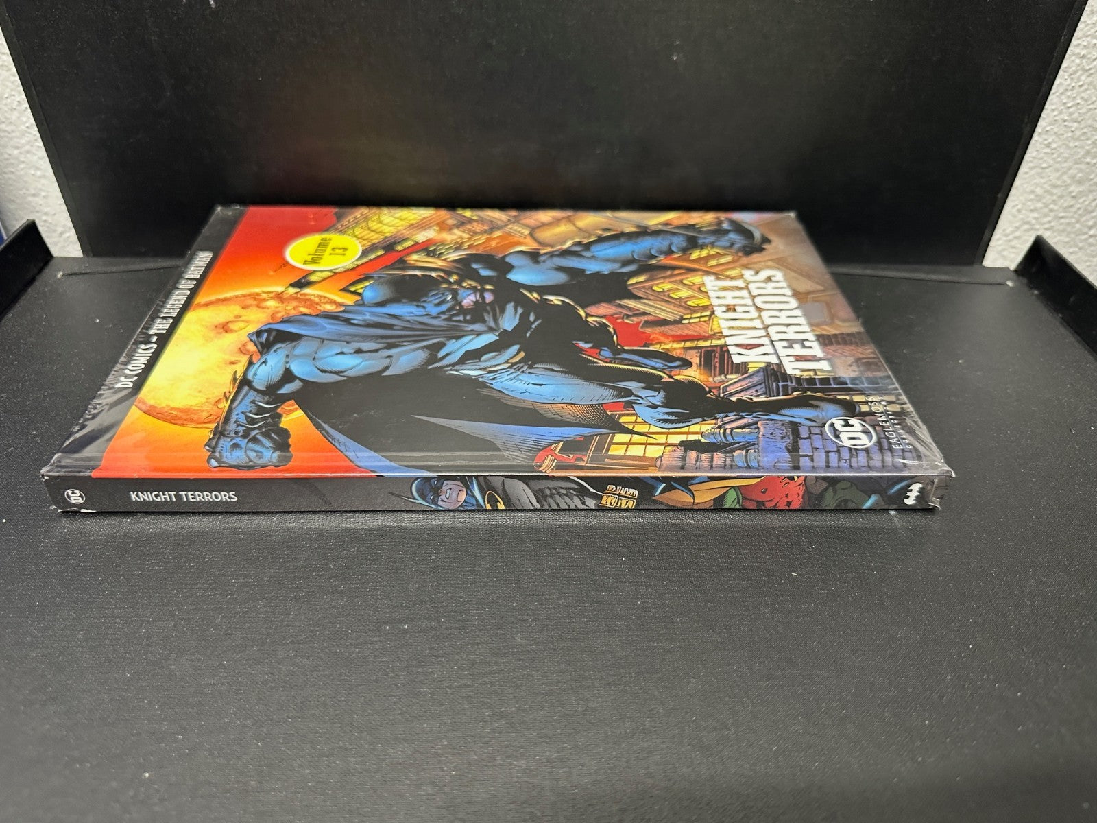 DC Comics The Legend of Batman Volume 13 Knight Terrors Hardcover Eaglemoss