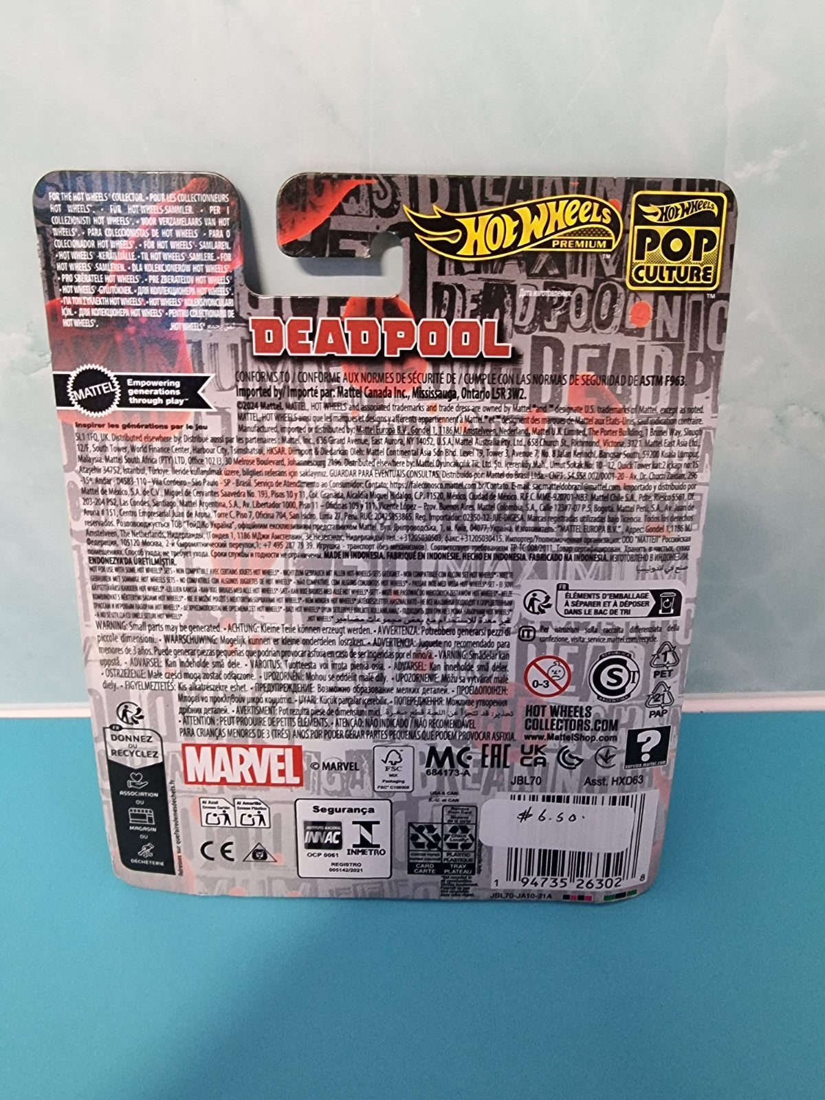 Hot Wheels Premium Pop Culture Marvel Deadpool Scooter