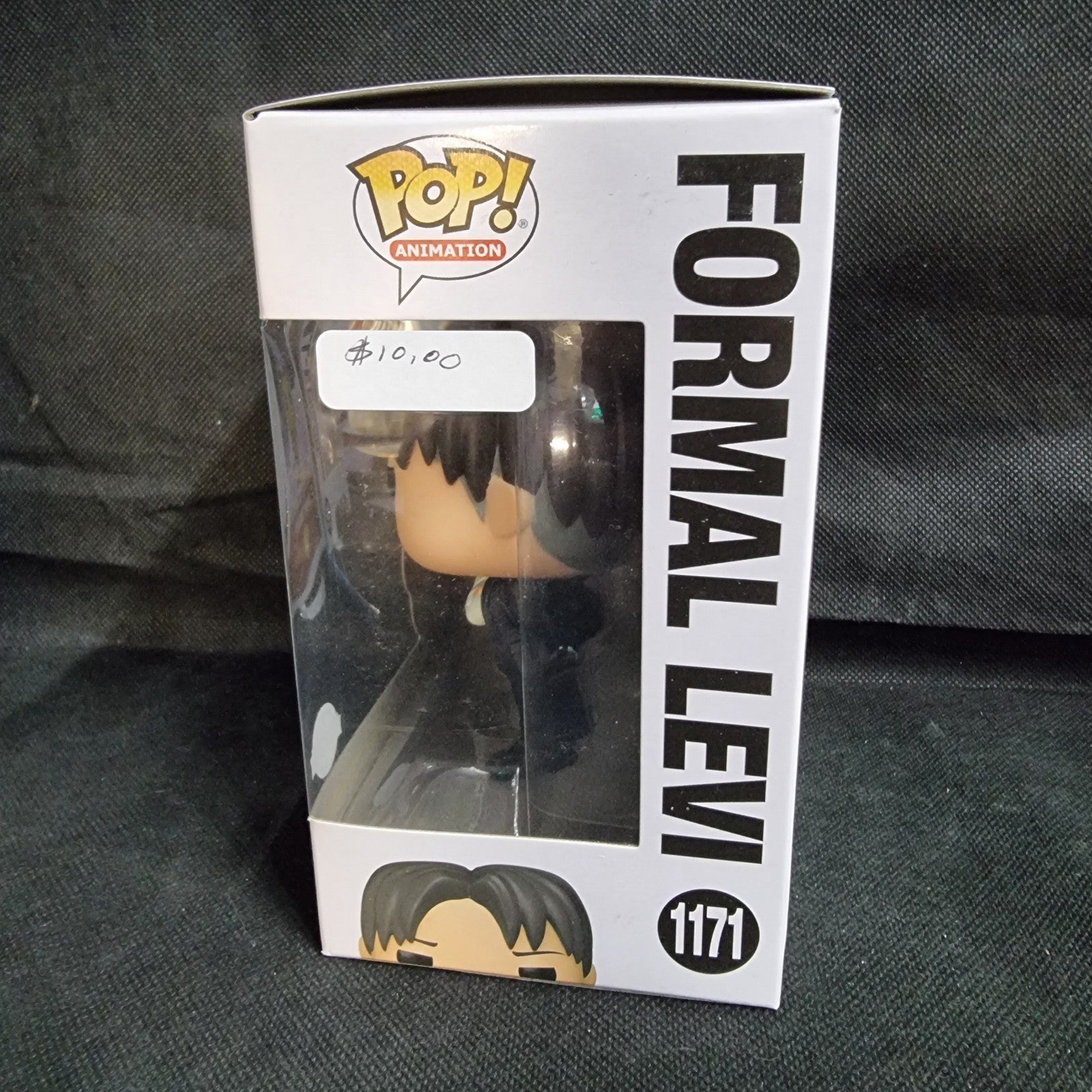 Attack on Titan - Formal Levi #1171 EXCLUSIVE Funko Pop Vinyl Figure 