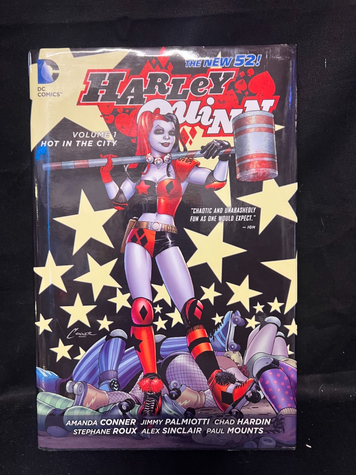 Harley Quinn The New 52! Volume 1: Hot in the City DC Comics 2014 Hardcover