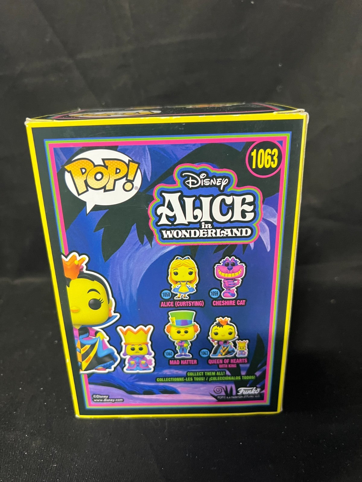Funko Pop! Disney Vinyl #1063 - Alice In Wonderland - Queen Of Hearts With King