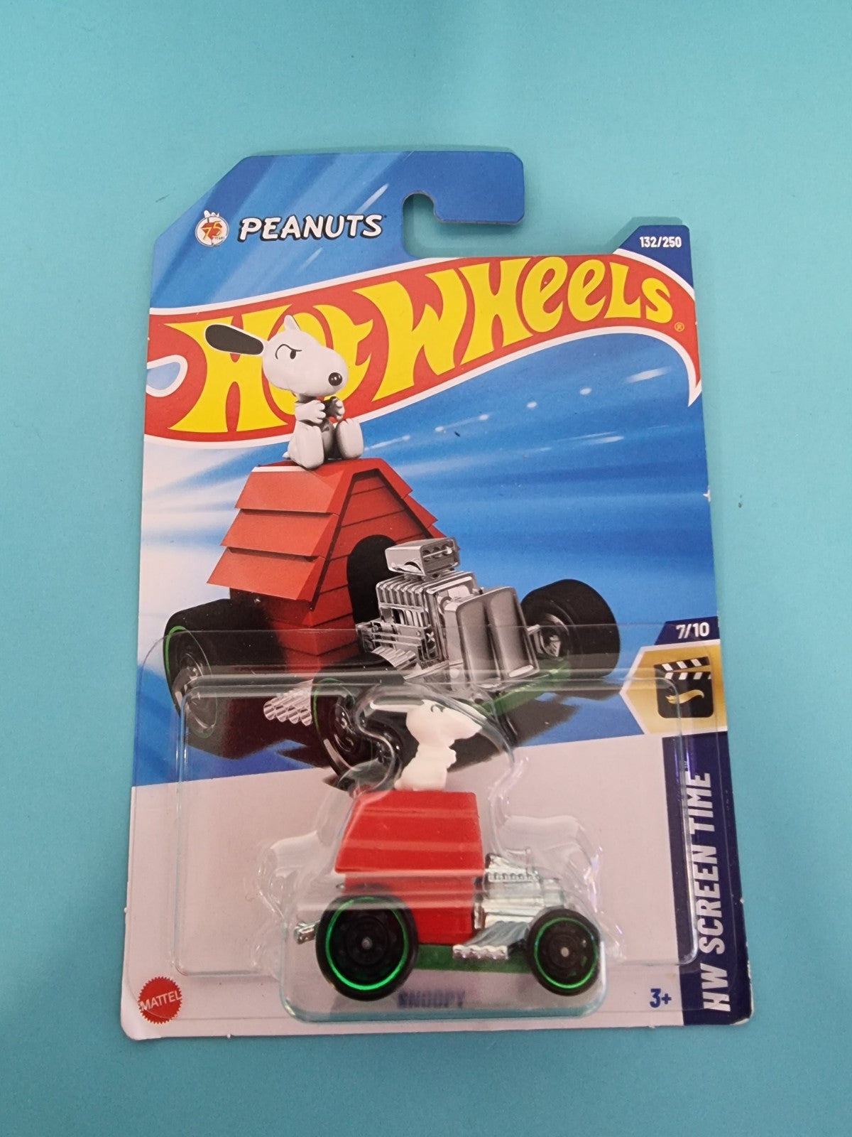 Hot Wheels Peanuts Snoopy #132 Mainline 2025