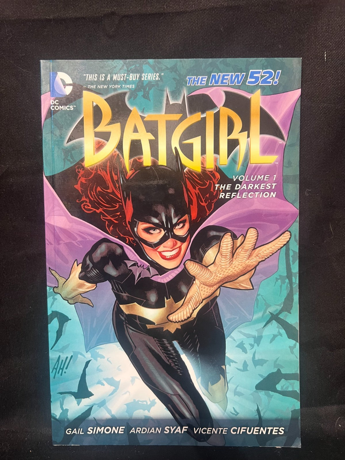 NEW DC COMICS THE NEW 52! BATGIRL Volume 1 THE DARKEST REFLECTION by GAIL SIMONE