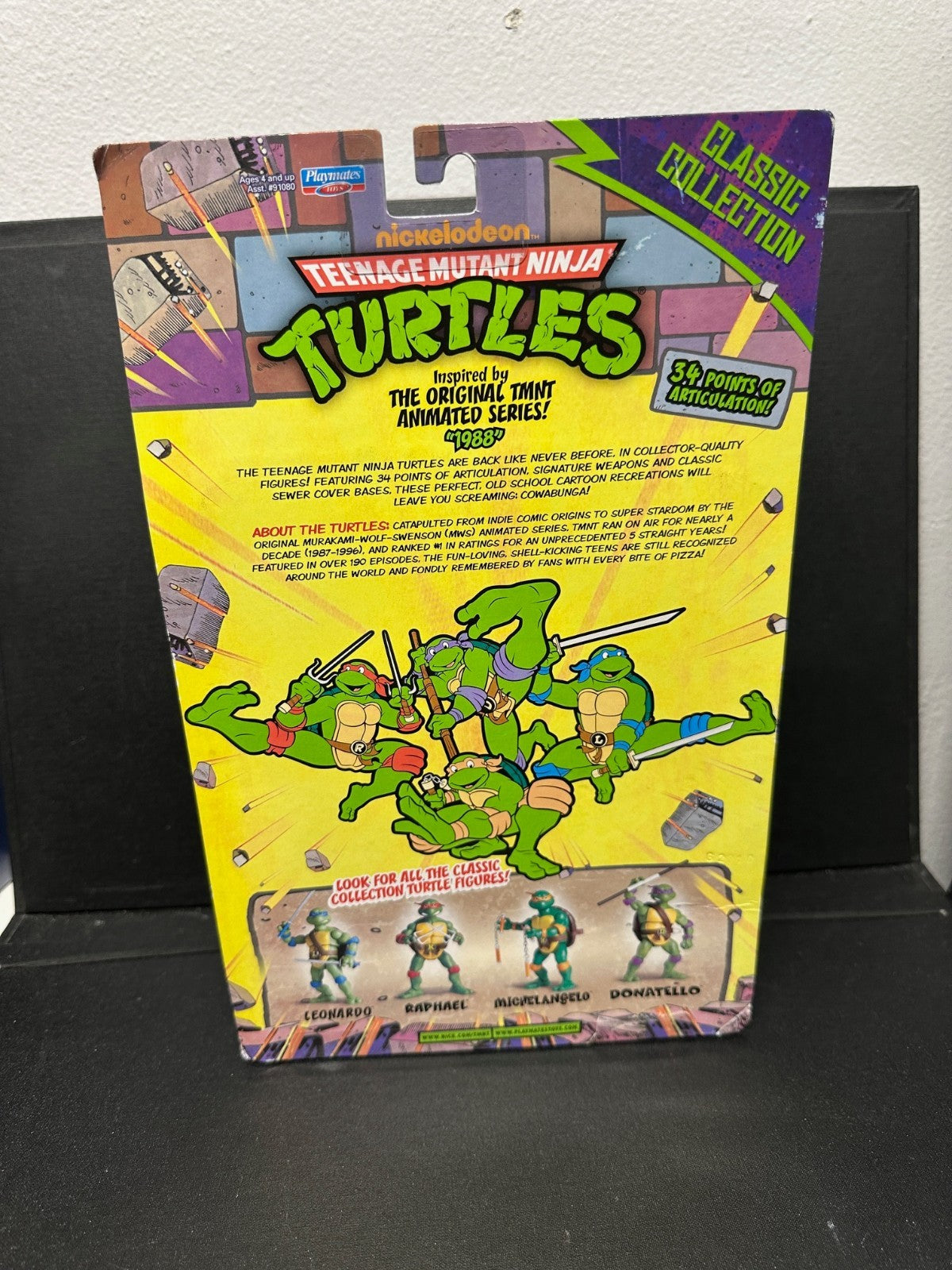 Playmates Teenage Mutant Ninja Turtles Donatello Classic Collection