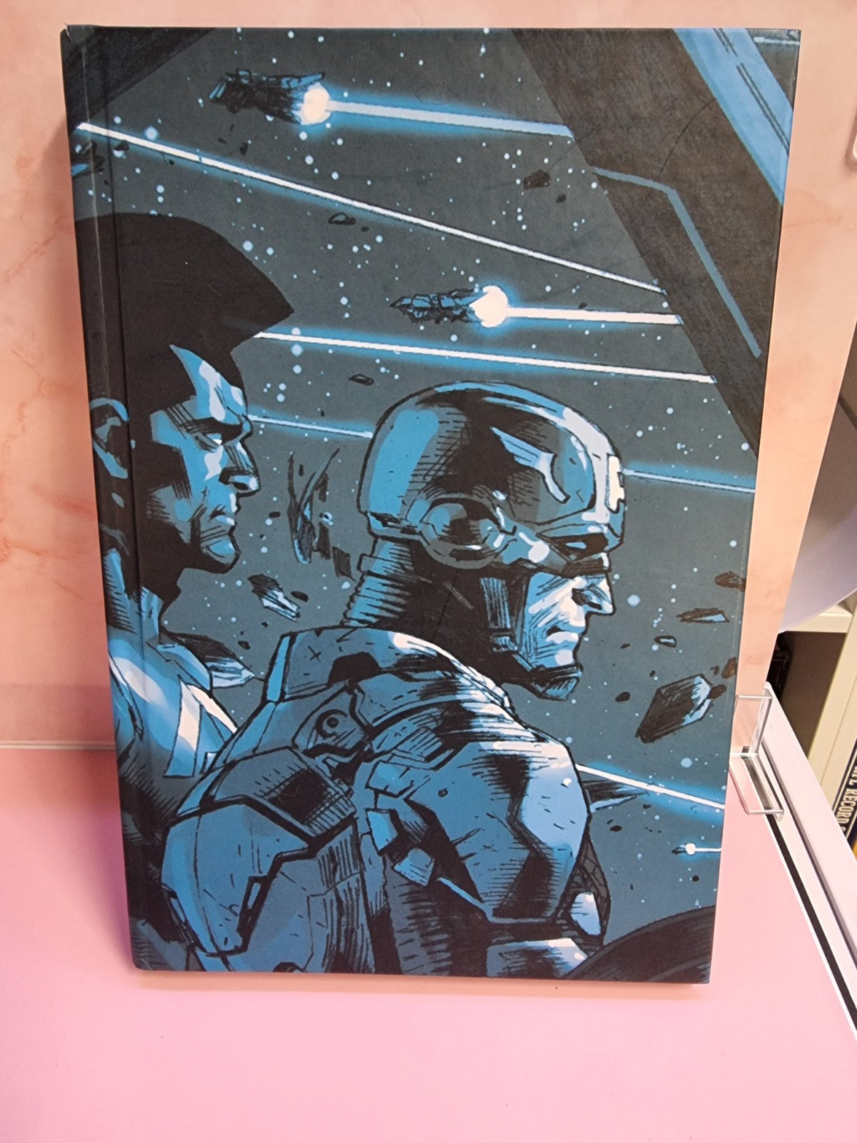 INFINITY Marvel Comics Hardcover Graphic Novel  (Front Sleeve Missing)