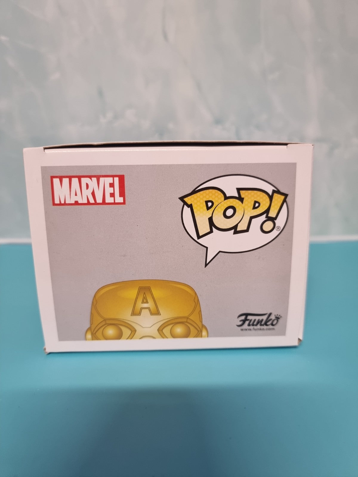 Funko Pop! Captain America #377 Gold Chrome Marvel Studios First 10 Years