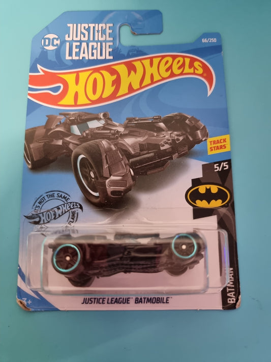 Hot Wheels Batman: Justice League Batmobile (FYF63)