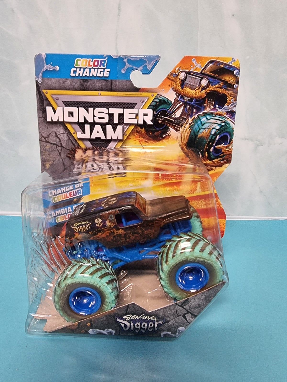 Monster Jam Monster Truck 2024 Mud Blaster Color Change Sun-Uva Digger