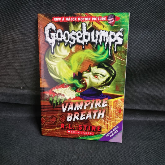 R.L STINE GOOSEBUMPS VAMPIRE BREATH BOOK CHILDRENS PAPERBACK