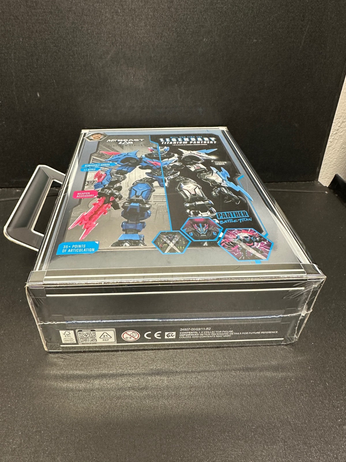 Mr Beast Lab Platinum Series S2 W1 Collector Pack Panther Battle Titan Figure