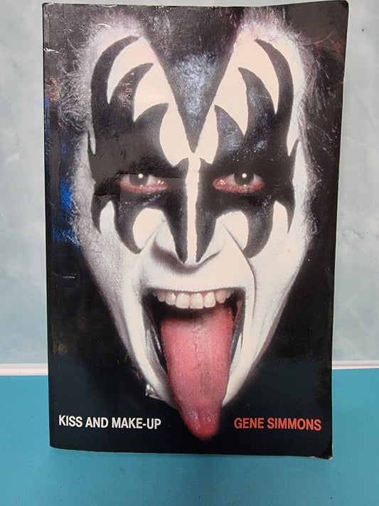 GENE SIMMONS SIGNED PAPERBACK BOOK KISS AND MAKE UP AUTOBIOGRAPHY