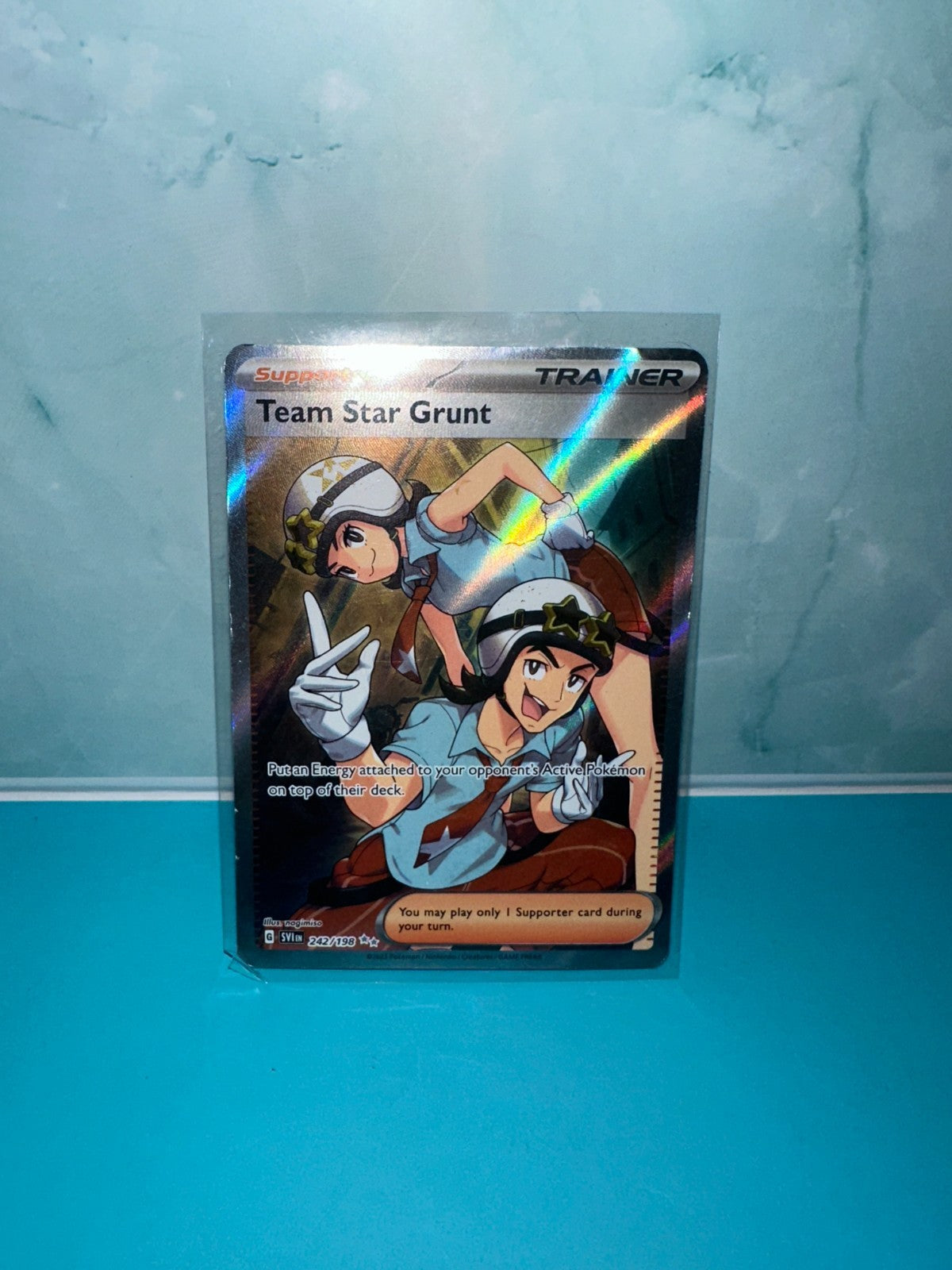 Pokémon TCG Team Star Grunt Scarlet & Violet Base Set 242/198 Holo Ultra Rare