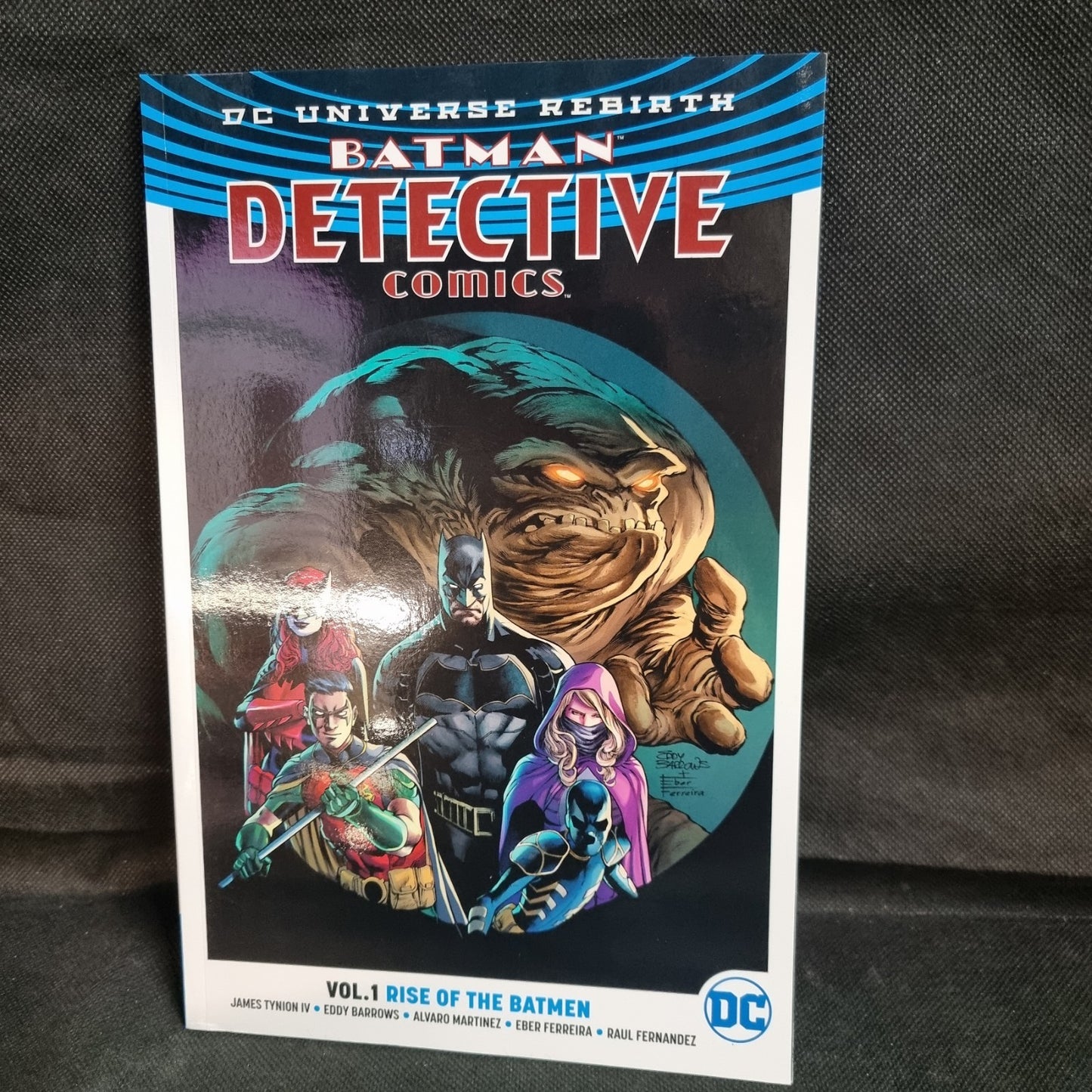 BATMAN DETECTIVE COMICS VOL 1 RISE OF THE BATMAN  2017 DC