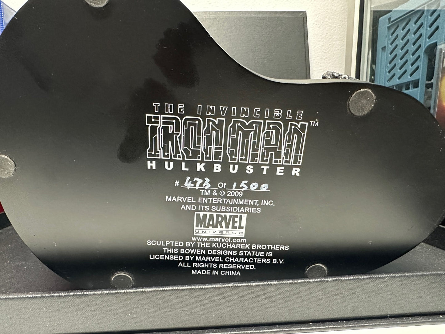 Invincible Iron Man Hulkbuster - Bowen Designs - Marvel Universe 473/1500 Rare
