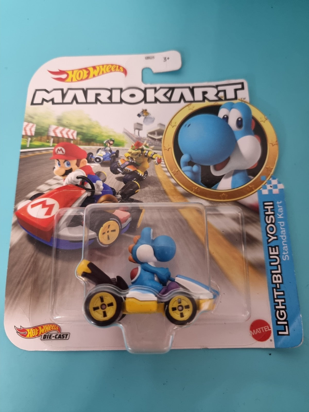 Hot Wheels Mario Kart Light Blue Yoshi Standard Kart