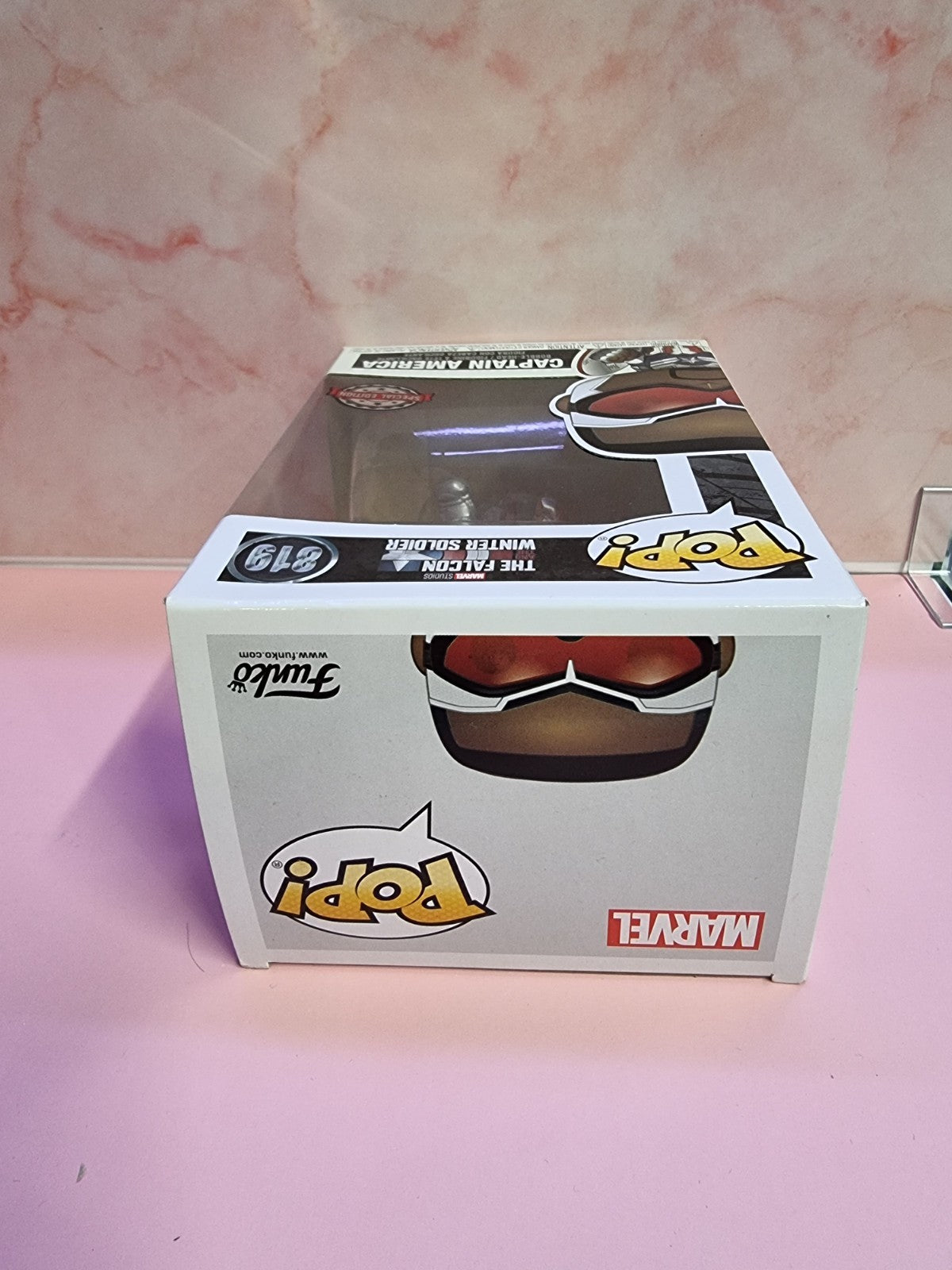 Funko Pop Marvel The Falcon Winter Soldier Captain America #819  Special Edition