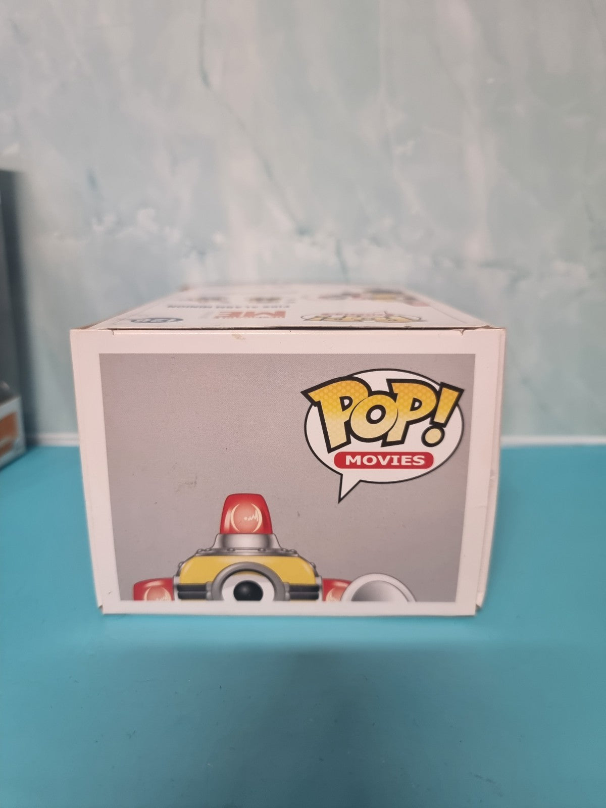 FUNKO POP MOVIES DESPICABLE ME #126 FIRE ALARM MINION VAULTED VINYL FIGURE