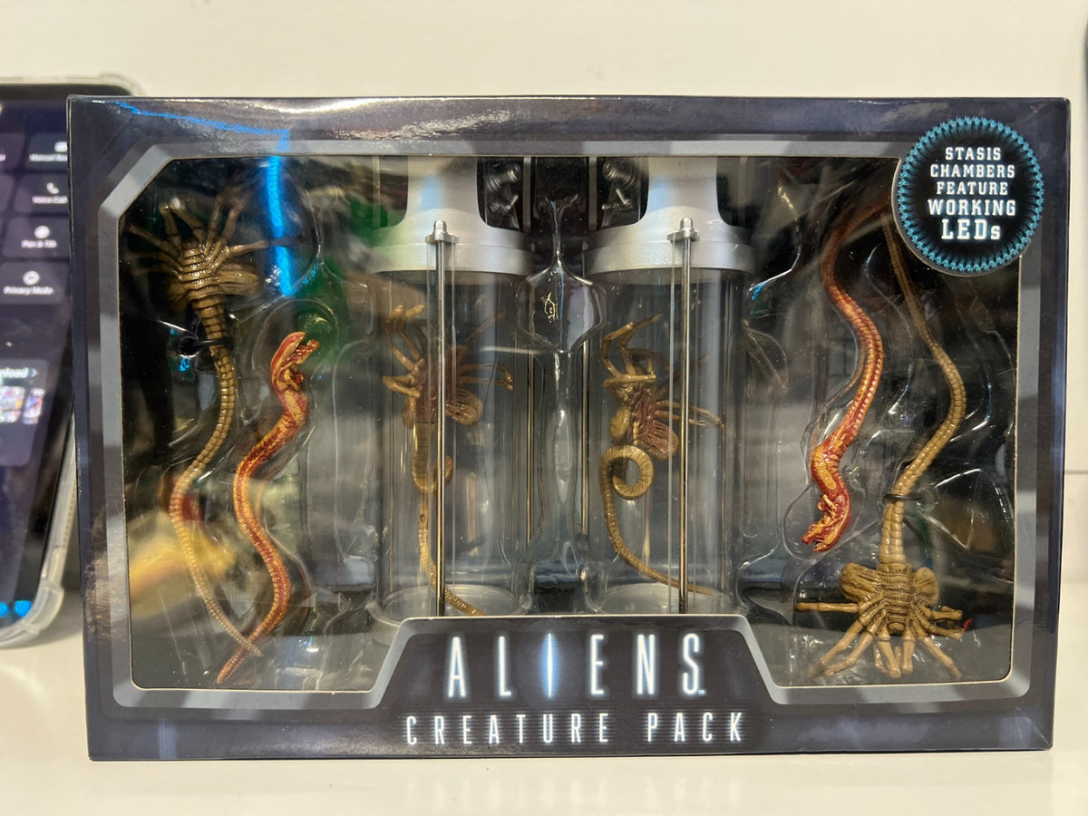 NECA Aliens Creature Pack Set Complete 2016 30th Ann Facehugger Brand New Sealed