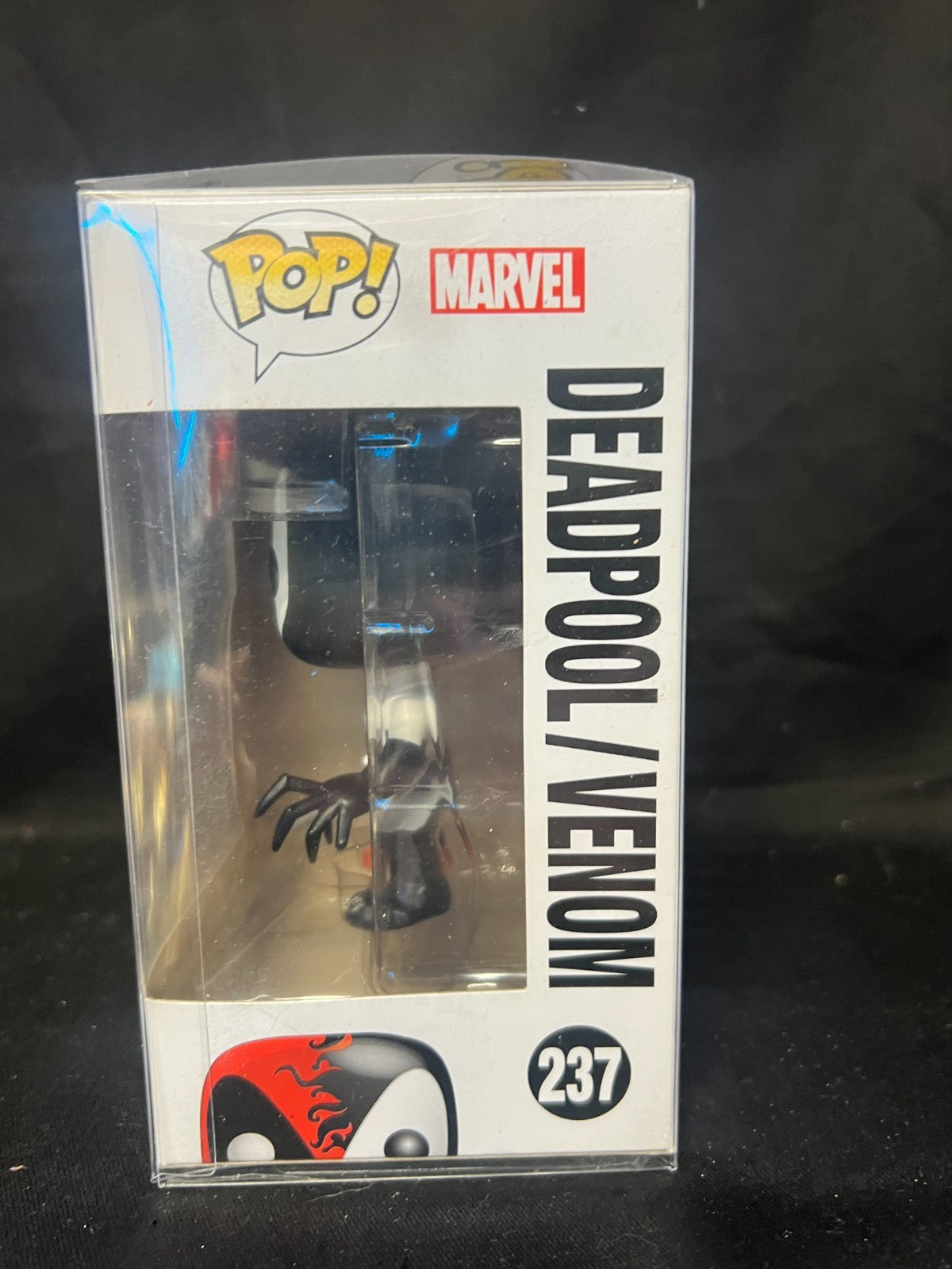 Funko Pop - Marvel Deadpool/Venom #237 (Vaulted)