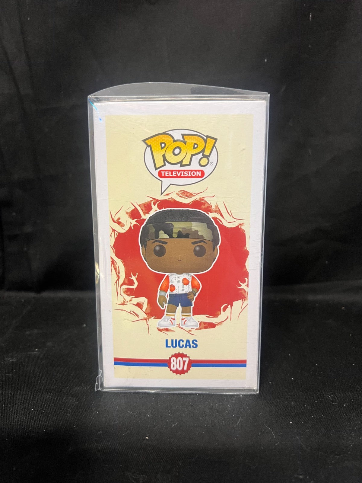 Television Funko Pop - Lucas - Stranger Things - No. 807 - Free Protector