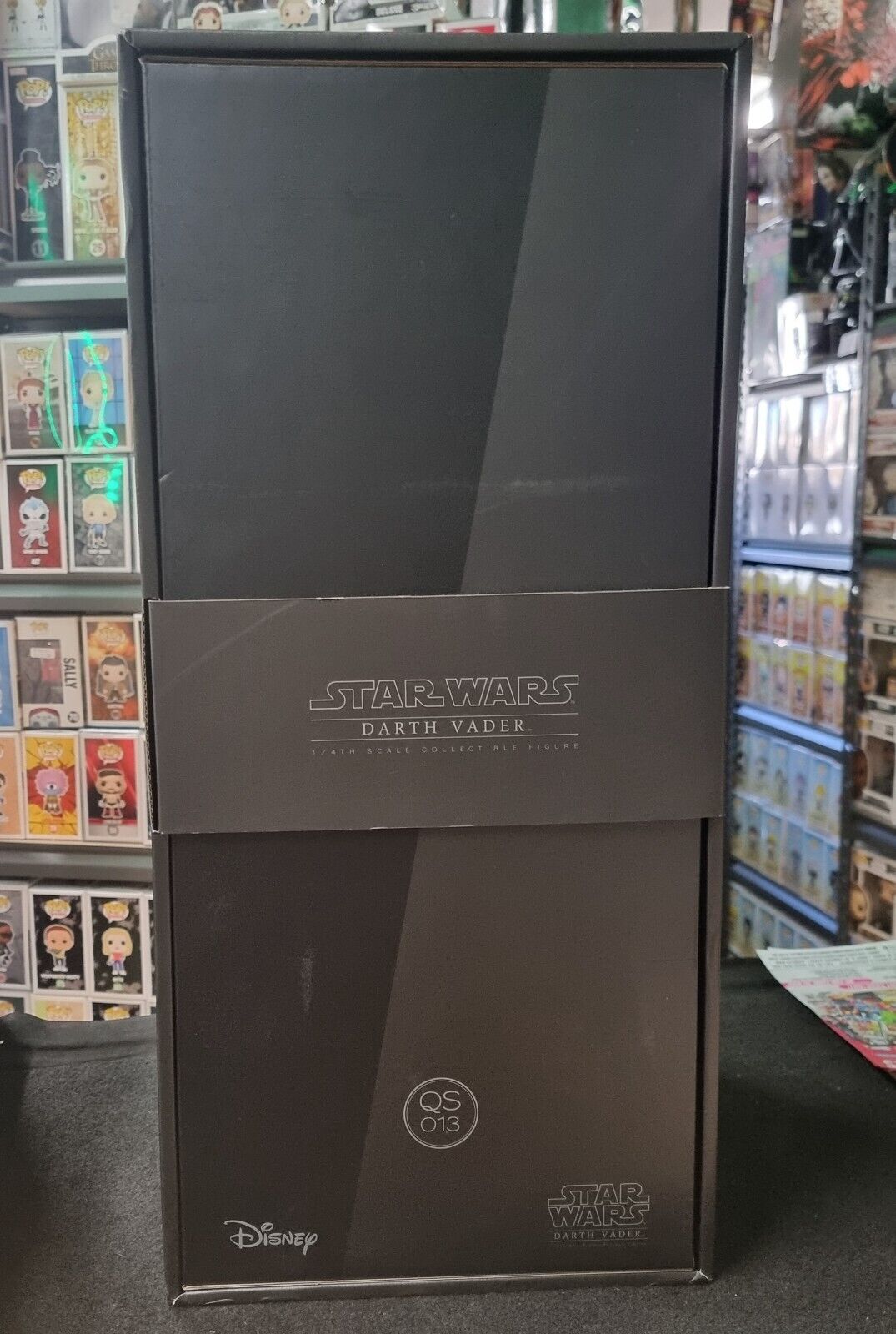HOTTOYS 1/4 QUARTER SCALE DARTH VADER (SPECIAL EDITION) QS013B