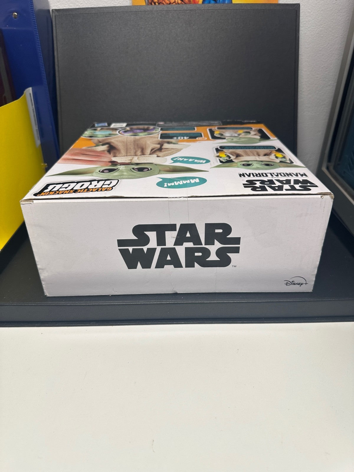 STAR WARS - The Mandalorian Galactic Snackin' Grogu Animatronic Toy