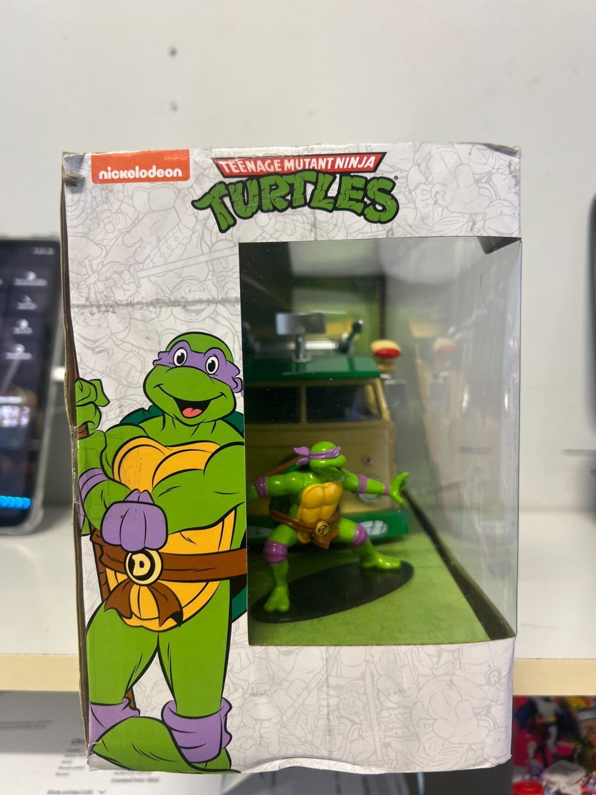 Jada Toys - 1:24 Teenage Mutant Ninja Turtles - Hollywood Rides - Party Wagon wi
