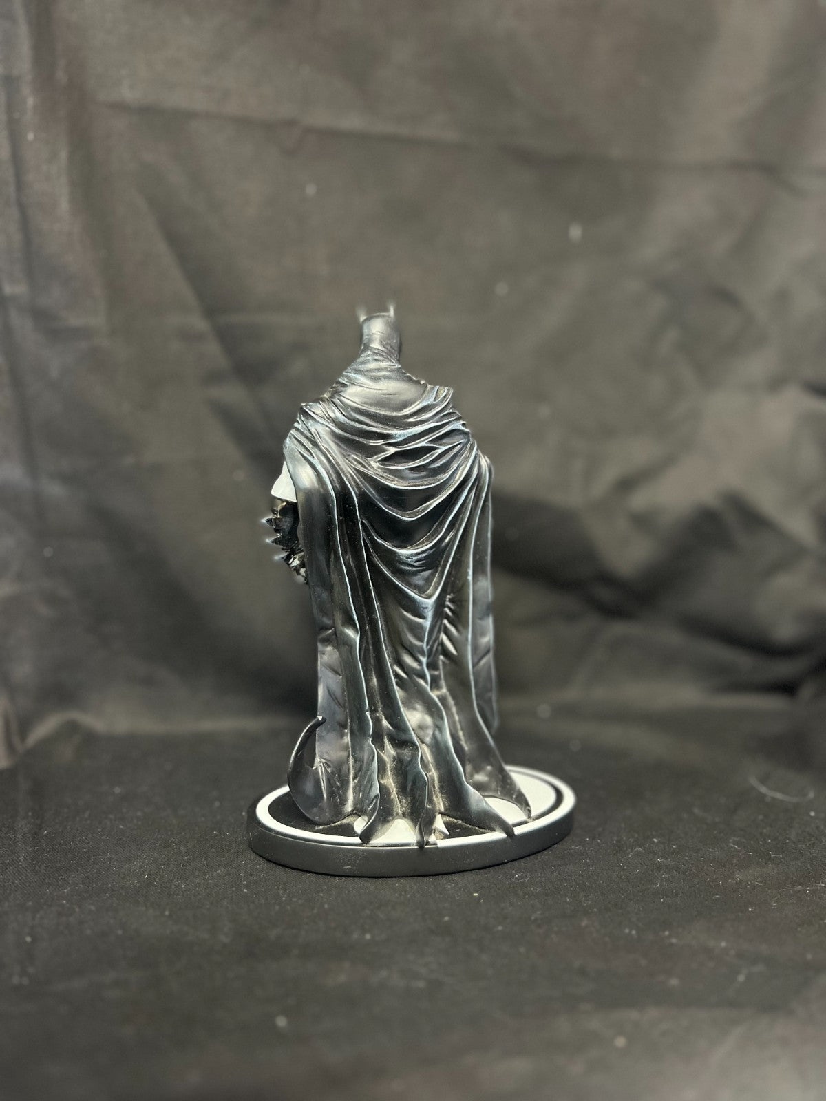 DC Direct Batman Black and White Statue by Eduardo Risso