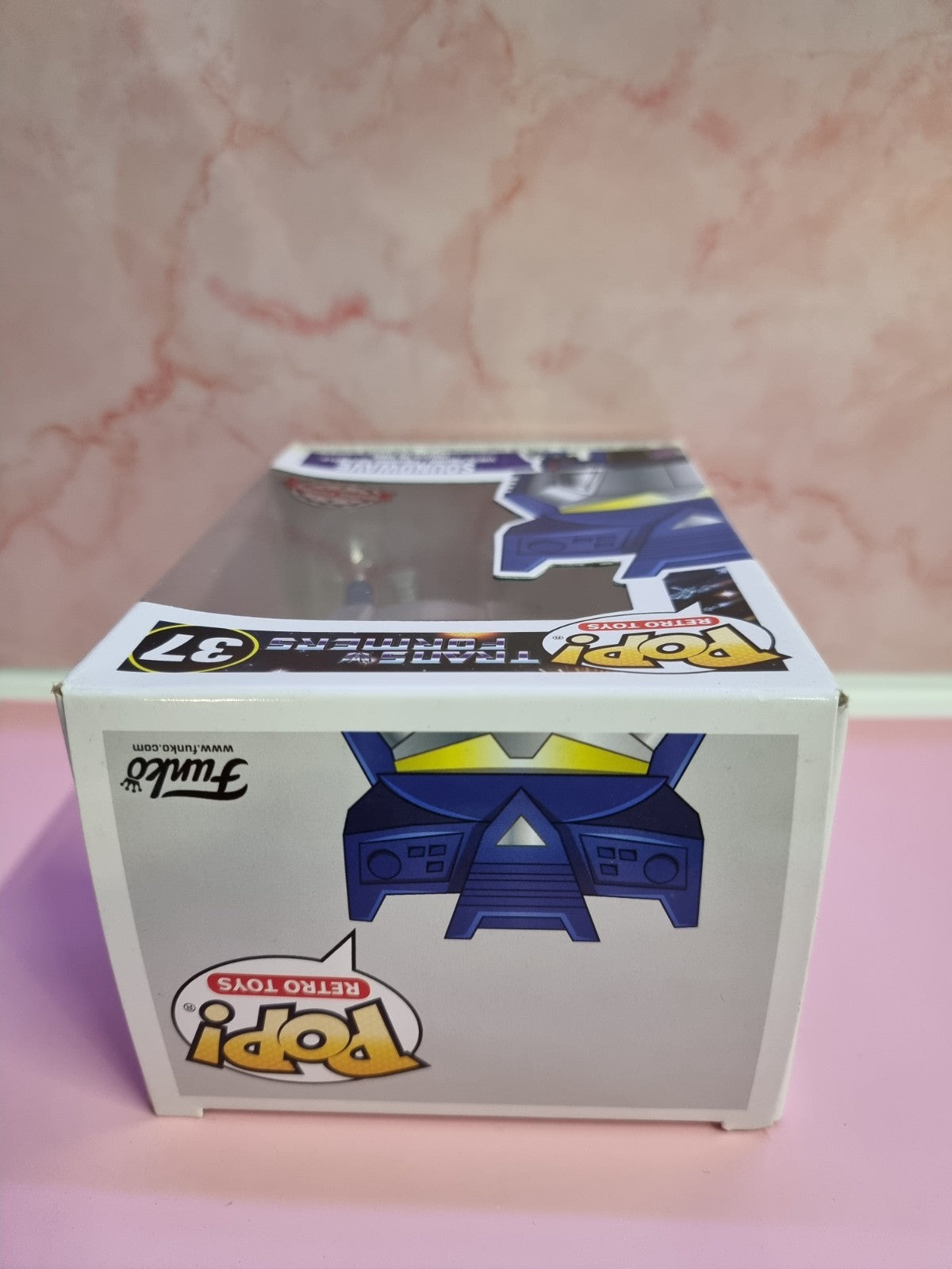 Funko POP! Exclusive Transformers Soundwave #37 Special Ediition