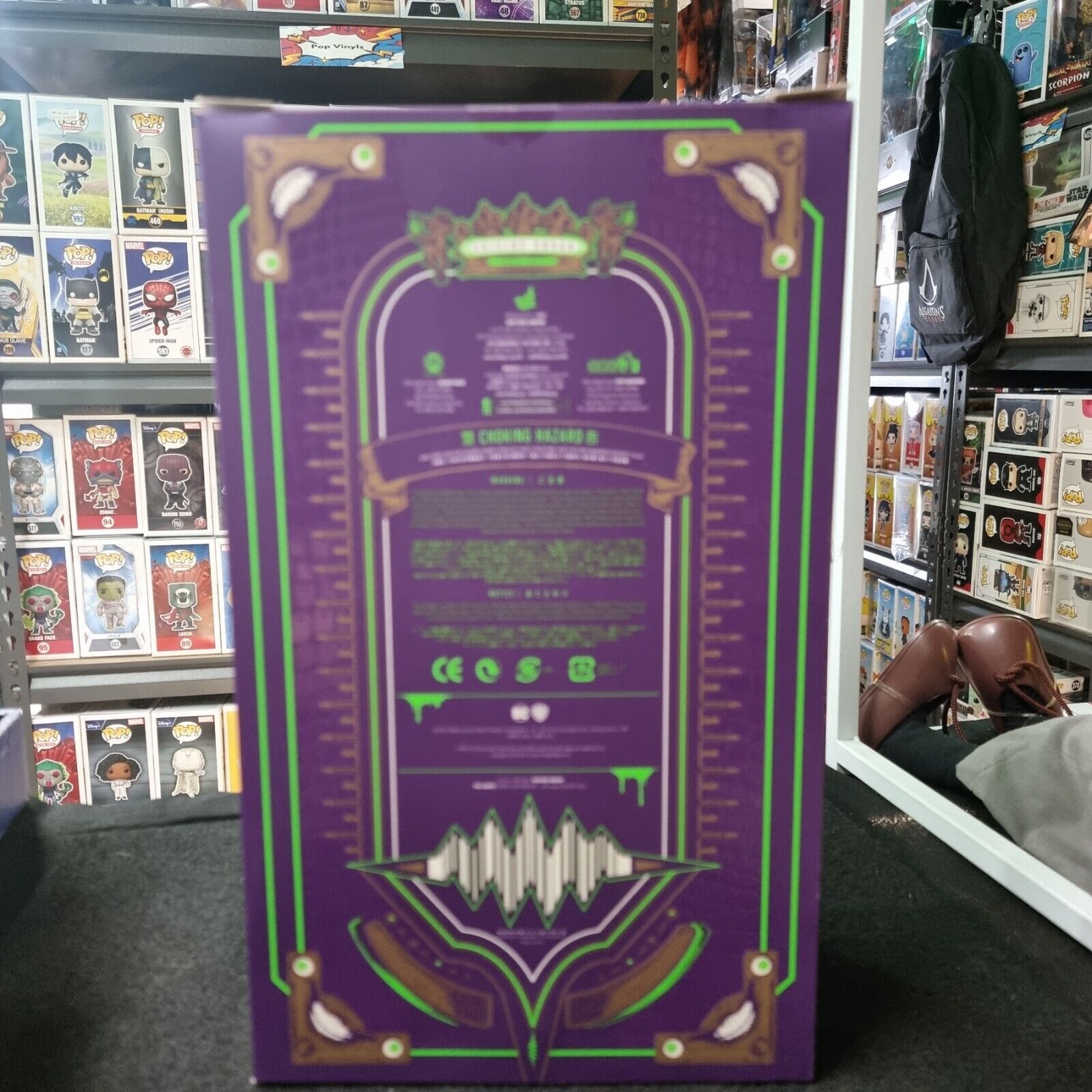 Hot Toys MMS382 Joker Purple Coat  Special Edition Suicide Squad 