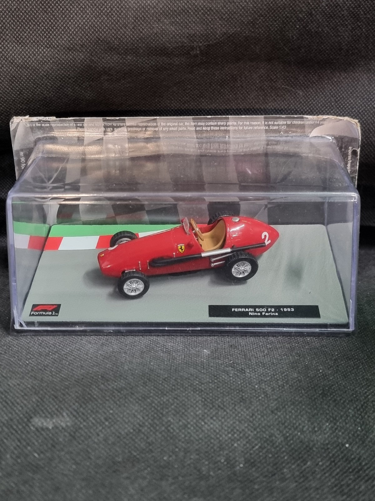 Ferrari 500 F2 – 1953 Nino Farina #90 Formula 1 Collection 1:43