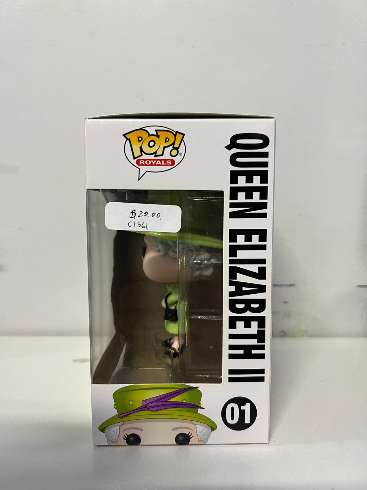 Royal Family - Queen Elizabeth II Green Dress FUNKO Pop Vinyl! 01