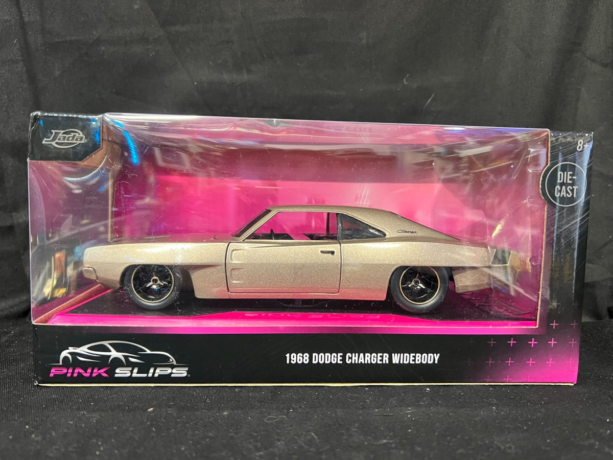 Jada 1:24 Scale Pink Slips 1968 Dodge Charger Wide Body Diecast Car Model